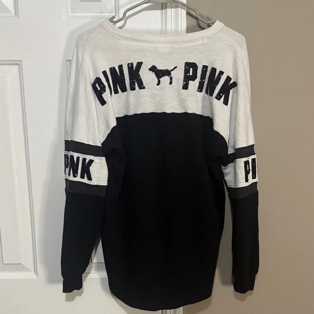 PINK Victoria's Secret Black and White Lace-Up Sweatshirt - Picture 6 of 7